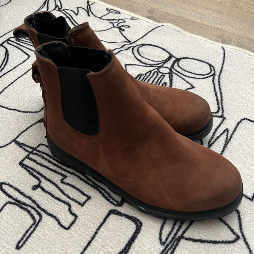 Sorel Rich Brown Ankle Booties